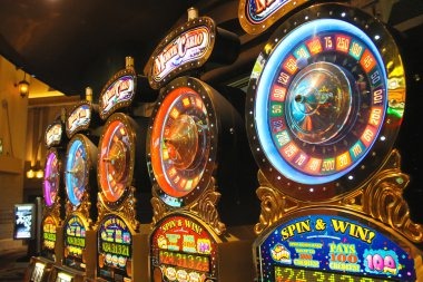 solo3333 platform dashboard showing slot tournaments and live-dealer options